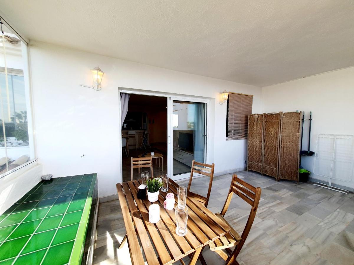 Cozy Apartment On The Beach Sitio de Calahonda Zewnętrze zdjęcie