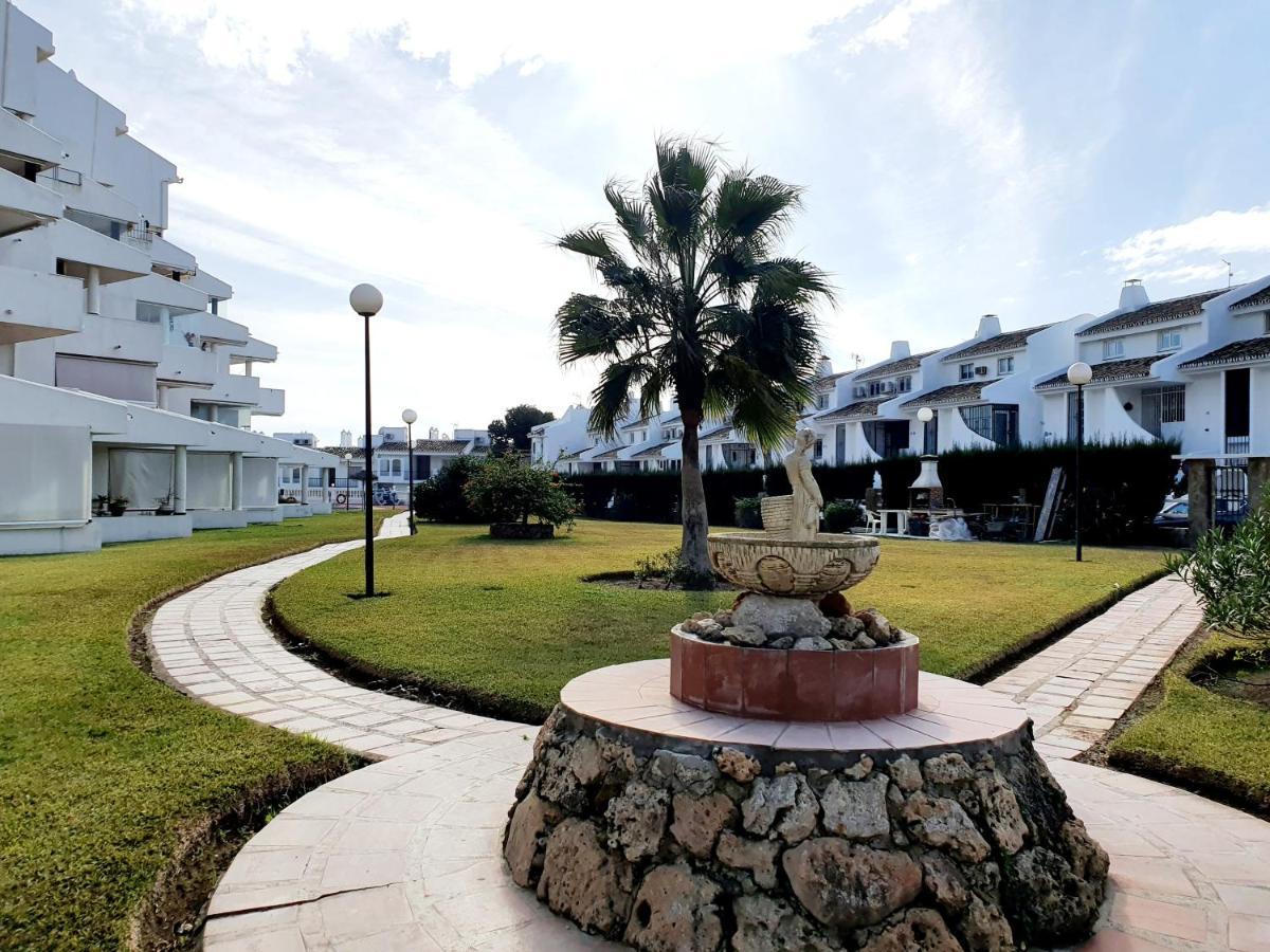 Cozy Apartment On The Beach Sitio de Calahonda Zewnętrze zdjęcie